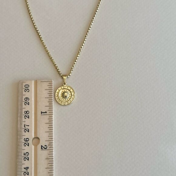 Moon Pendant Necklace M1222 - Picture 4 of 4